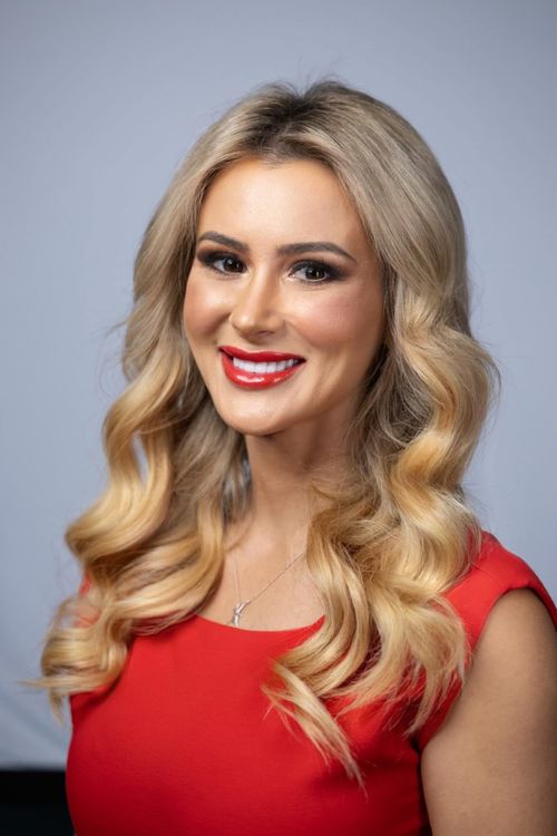 Dr. Alexandra Kharazi