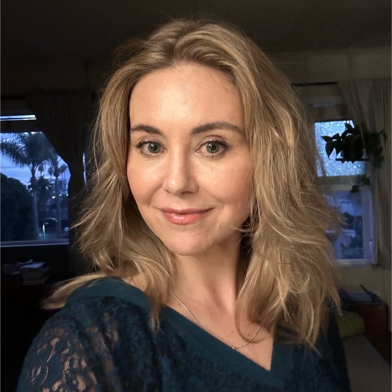 Anna Stoefen