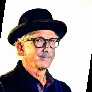 Neil Senturia