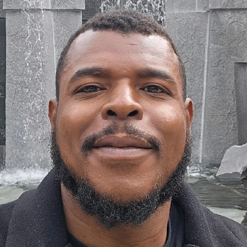 Carlos Henderson